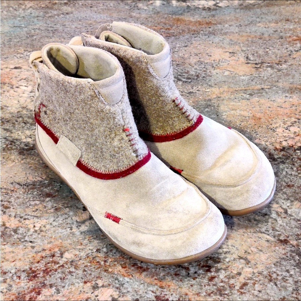 Salomon Boots